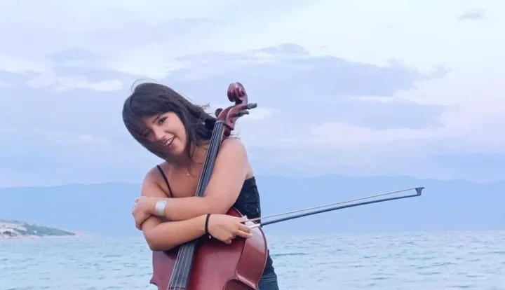 Erika Eđed, učenica Glazbene &scaron;kole Franje Kuhača Osijek, Laslovčanka, violončelistica