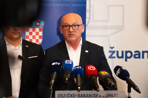 Osijek, Sastanak nacionalnog stožera, Afrička svinjska kuga Tomislav Bilandžić; ASK; nacionalni stožer; afrička svinjska kuga; bolest; svinjogojstvo; sastanak