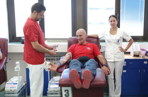Zavod za transfuzijsku medicinu KBC-a Osijek: Jedina osječka &ldquo;tvornica&rdquo; koju dragocjenom sirovinom neumorno pune dobrovoljci