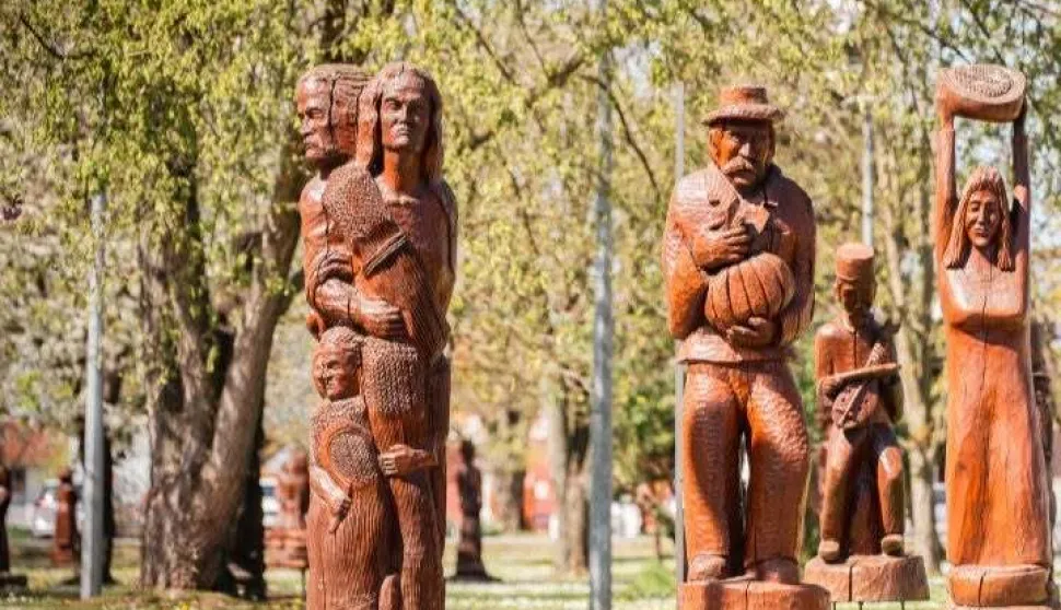 Kiparska kolonija u ErnestinovuPark skulptura
