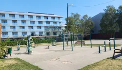 Nezapamćen napad u sredi&scaron;tu Đakova: Branio 14-godi&scaron;njaka pa zavr&scaron;io sa &scaron;est ubodnih rana i prijelomom &scaron;ake