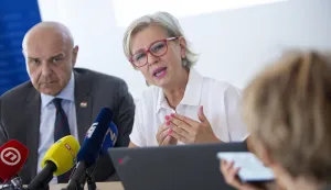 Zagreb, 31.07.2026. - Konferencija za medije na kojoj su ministar Alen Ružić i Melita Čusek, ovla&scaron;tena za obavljanje poslova ravnateljice Uprave za socijalnu politiku, predstavili Akcijski plan za suzbijanje seksualnog nasilja i seksualnog uznemiravanja, za razdoblje do 2027. godine i najavili postupak javnog savjetovanja. Na slici ministar rada, obitelji i socijalne politike Alen Ružić, Melita Čusek.foto HINA/ Sa&scaron;a KOLJAN/ sk