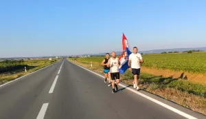 Na&scaron;ički polumaraton povezao mjesta i generacije u čast Oluje