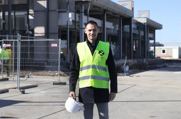 Klisa, 29. 10. 2025., Zračna luka Osijek, ZLO, Osijek airport, aerodrom, obilazak, Tihomir Pejin - direktor ZLO;, radovi, rekonstrukcija SNIMIO BRUNO JOBST