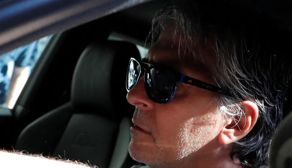 FILE PHOTO: Lionel Messi's father and agent Jorge Messi arrives at his lawyers' office in Barcelona, Spain September 4, 2020. REUTERS/Nacho Doce/File Photo Photo: NACHO DOCE/REUTERS