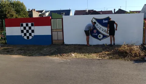 Tražili dozvolu, kupili boju i sami uređuju naselje