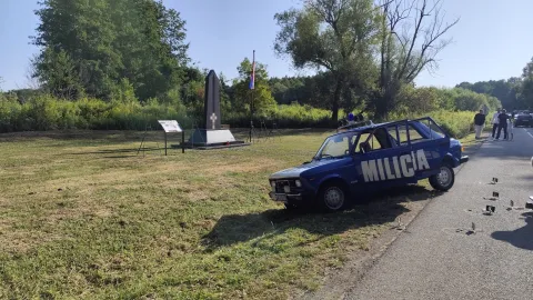 HUMLJANI/PU&Scaron;INA - Rekonstrukcija napada na policijsku patrolu, točnije postav autentičnog automobila u kakvom je poginuo Stjepan MlakarSNIMIO: VLADIMIR GRGURIĆ 