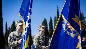 08.04.2026., Mostar, BiH - Povodom 21. obljetnice 1. pjesacke pukovnije Oruzanih snaga BiH i 34. obljetnice Hrvatskog vijeca obrane u Mostaru je danas odrzan sredisnji program obiljezavanja uz odavanje pocasti poginulim pripadnicima HVO-a i poruke o vaznosti ocuvanja istine o Domovinskom ratu, jednakopravnosti Hrvata u BiH te nastavku reformi i modernizaciji Oruzanih snaga BiH. Photo: Denis Kapetanovic/PIXSELL