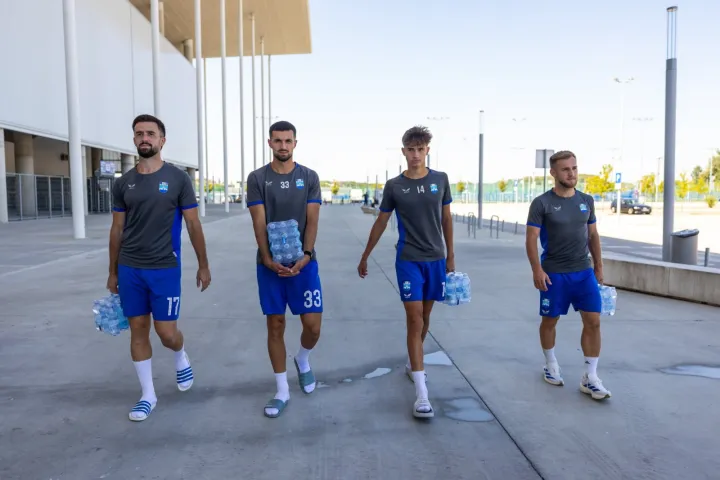 RED ZA ULAZNICE NA OPUS ARENI UOČI UTAKMICE OSIJEK - LOKOMOTIVAKOLOVOZ 2026. OPUS ARENAUSTUPLJENA FOTOGRAFIJA