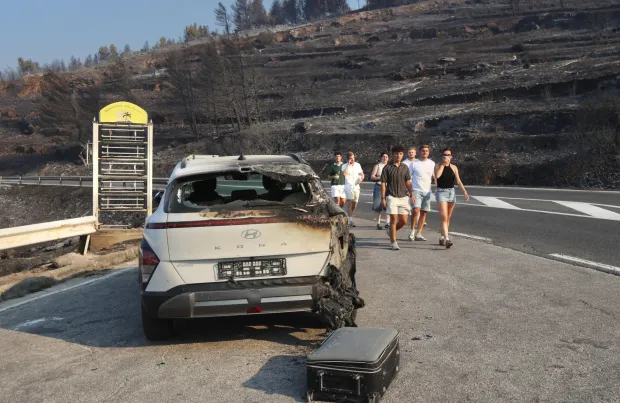 14.08.2026., Omis - Dolaskom jutra postali su vidljivi razmjeri stete nakon nezapamcenog pozara koji je jucer i nocas zahvatio podrucje Omisa. Photo: Ivo Cagalj/PIXSELL