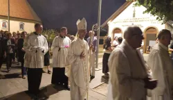 Mons. Ivan Ćurić, pomoćni biskupustupljeno
