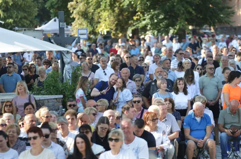 Aljma&scaron;, 15. 08. 2026., Aljma&scaron;, Velika Gospa, sveti&scaron;te, hodoča&scaron;ćeSNIMIO BRUNO JOBST