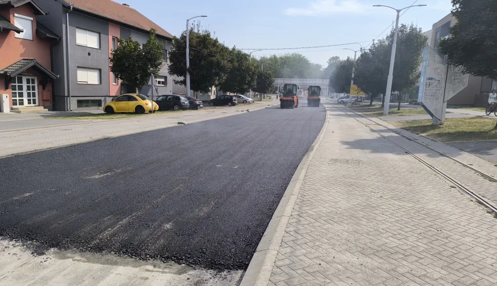 Postavljeni prvi metri asfalta u &ldquo;propaloj&rdquo; vi&scaron;njevačkoj ulici