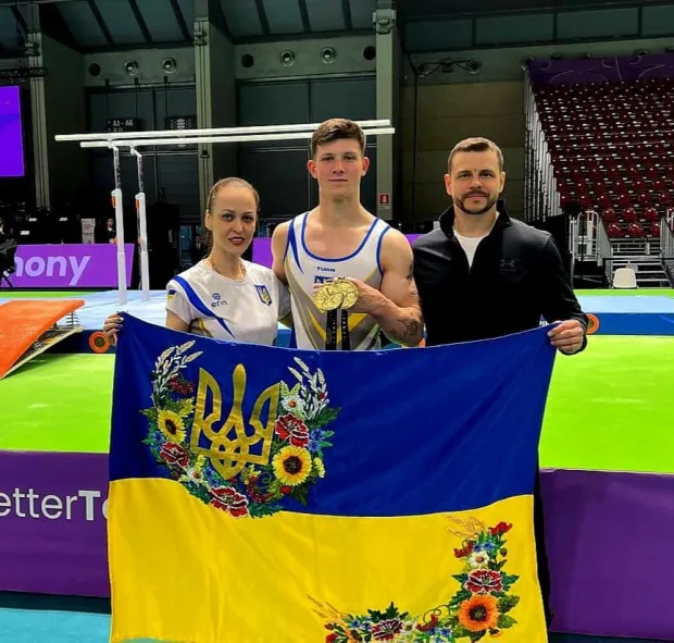 ILIA KOVTUN
Na prijetnje i uvrede je odgovorio: Osvajat ću medalje za Hrvatsku