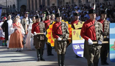 Vinkovci, 21. 09. 2025., Vinkovačke jeseni, 60. Vinkovačke jeseni, jubilarne 60. Vinkovačke jeseni, mimohodSNIMIO BRUNO JOBST