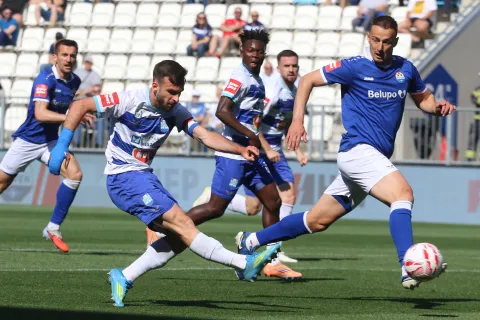 Osijek, 22. 05. 2026, Opus Arena, nogomet, Osijek - Slaven Belupo, SuperSport HNL 25/26. Arnel Jakupović (17).snimio GOJKO MITIĆ
