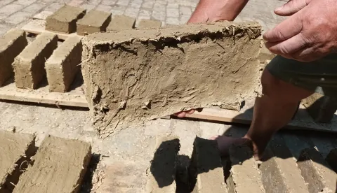 Gradnja zemljom upisana u Registar kulturnih dobara: Za&scaron;tićeno umijeće Slavonije, Baranje i Srijema