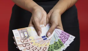 novac plaća plaćanje shopping euro euri magnific