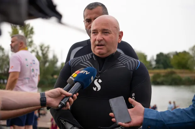 Osijek, 29. 8. 2026., Preko sto ronilaca čisti Bajer Jug II povodom 30 godina ronilačkog klubaronjenje; či&scaron;čenje; okoli&scaron;; ronioci; ronilački klub; Bajer 