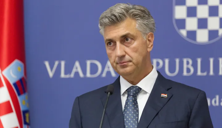 Zagreb, 11.08.2026 - Plenković: Nema ugroze za pitku vodu u Lici foto HINA/ Tomislav BRĐANOVIĆ/ tb