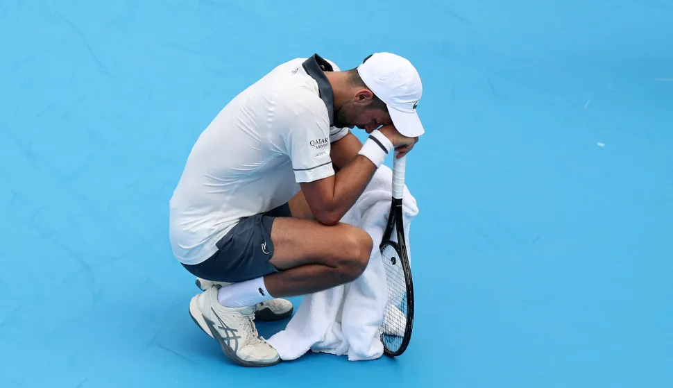 MASON, OHIO - AUGUST 15: Novak Djokovic of Serbia reacts during a match against Thiago Agust?n Tirante of Argentina on day five of the Cincinnati Open at Lindner Family Tennis Center on August 15, 2026 in Mason, Ohio. Emilee Chinn/Getty Images/AFP (Photo by Emilee Chinn/GETTY IMAGES NORTH AMERICA/Getty Images via AFP)