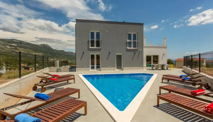 Vila Mila Kastela