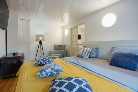 Luna Veli Losinj Old Town Apartment