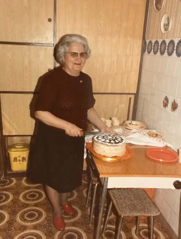 U &lsquo;80-ima nismo brojili kalorije, već jeli ono &scaron;to je mama skuhala. Pili smo sok koji boji jezik i užinali kruha masti s paprikom