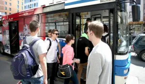 snimila Davor KIBEL,Osijek, 23.04.2013. Ulica Hrvatske Republike, GPP autobus, putnici gradskog prijevoza