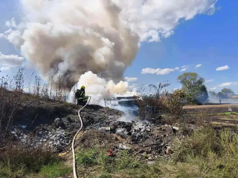 Izgorili željeznički pragovi kod Požege