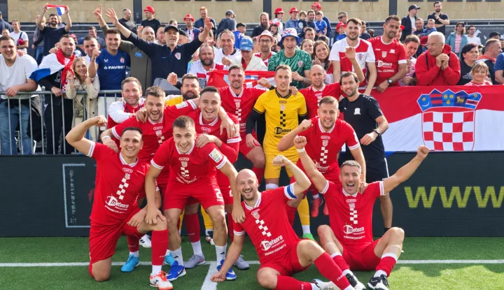Essen, 5.9.2026.- Uvjerljivom pobjedom nad Gr?kom rezultatom 6-2, hrvatski malonogometa?i u?li su u polufinale Socca Svjetskog prvenstva u njema?kom Essenu. foto HINA/ Socca Hrvatska/ ua