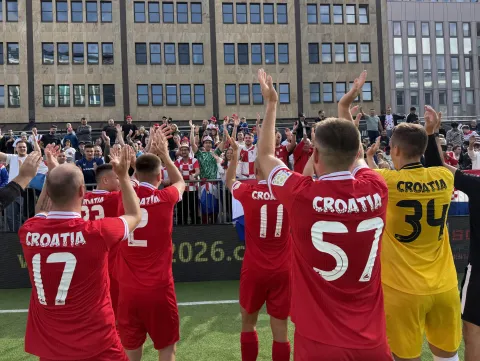 Essen, 5.9.2026.- Uvjerljivom pobjedom nad Gr?kom rezultatom 6-2, hrvatski malonogometa?i u?li su u polufinale Socca Svjetskog prvenstva u njema?kom Essenu. foto HINA/ Socca Hrvatska/ ua