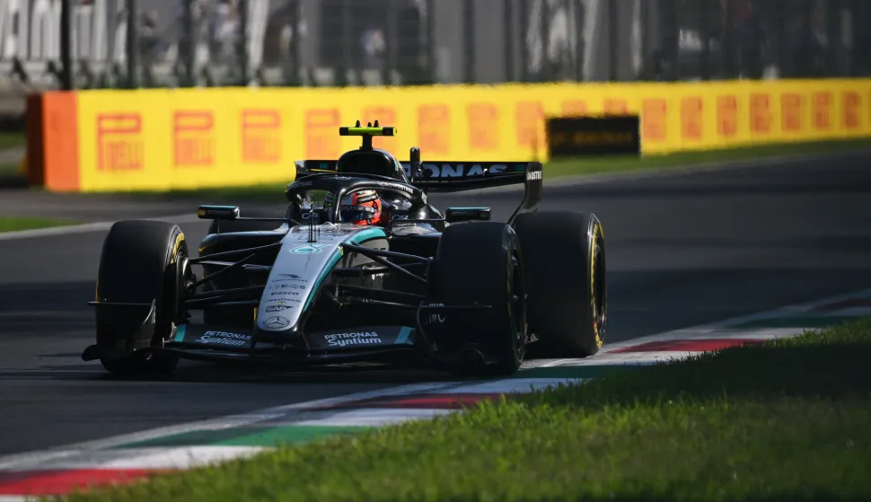 IPA88197365 - 12 KIMI ANTONELLI Andrea (ita), Mercedes AMG F1 Team W17, action during the Formula 1 Gran Premio d'Italia 2026, Italian Grand Prix, 13th round of the 2026 Formula One World Championship from September 4 to 6, 2026 on the Autodromo Nazionale Monza, in Monza, Italy (Photo by Dppi/DPPI/IPA Sport 2/ipa-agency.net/Sipa USA) Photo: IPA/SIPA USA