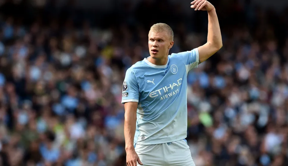 Manchester City's Norwegian striker #09 Erling Haaland celebrates scoring the team's first goal during the English Premier League football match between Manchester City and Coventry City at the Etihad Stadium in Manchester, north west England, on September 5, 2026. (Photo by PETER POWELL/AFP)/RESTRICTED TO EDITORIAL USE. No use with unauthorized audio, video, data, fixture lists, club/league logos or 'live' services. Online in-match use limited to 120 images. An additional 40 images may be used in extra time. No video emulation. Social media in-match use limited to 120 images. An additional 40 images may be used in extra time. No use in betting publications, games or single club/league/player publications./