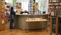 Osijek, 14. 09. 2026., Europske avenije 24, GISKO, knjižnica, prvi radni dan nakon obnove, čitanje, knjiga, knjige, posudba knjiga, učenjeSNIMIO BRUNO JOBST