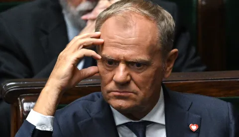 epa12285765 Polish Prime Minister Donald Tusk attends the swearing-in ceremony of the new Polish president in Warsaw, Poland, 06 August 2025. EPA/RADEK PIETRUSZKA POLAND OUT