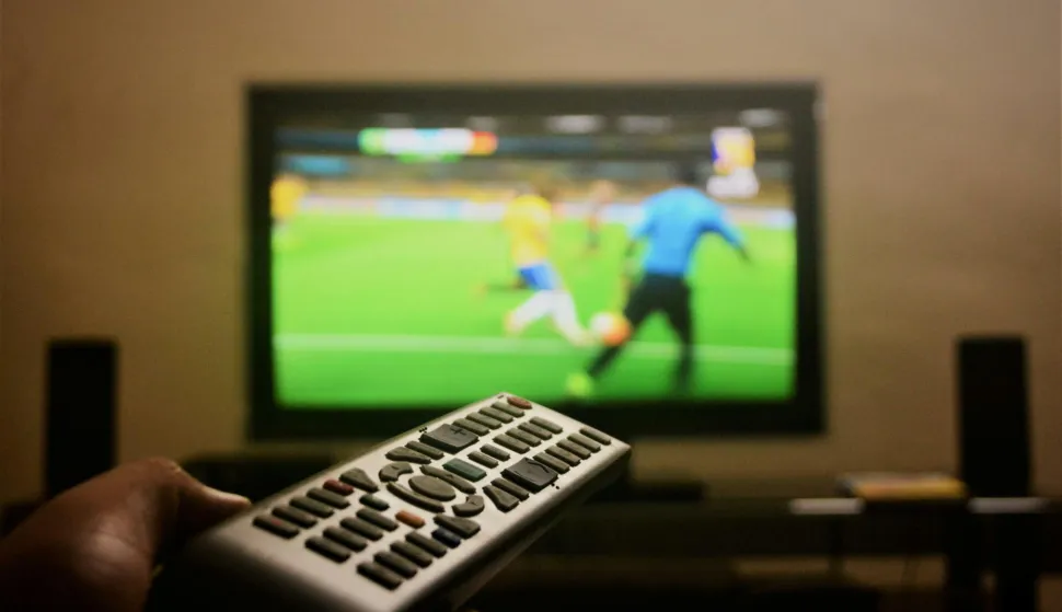 internet tv televizija daljinski