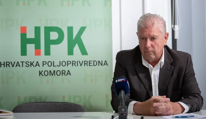 Zagreb, 08.07.2026.- Predsjednik Hrvatske poljoprivredne komore (HPK) Željko Mihelić je održao u prostorima HPK-a konferenciju za novinare na kojoj je govorio o aktivnostima u svom dosada&scaron;njem mandatu te o o brojnim problemima u poljoprivredi.Na fotografiji Željko Mihelić.foto HINA/ Luka &Scaron;ANGULIN/ l&scaron;