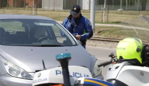 Osijek, 14. 07. 2026., Plavi Glas, prometna policija, MUP, policija, zaustavljanje vozila; promet; kontrola; policijski motociklSNIMIO BRUNO JOBST