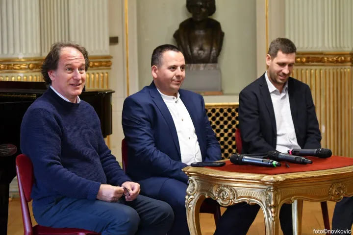 Belu pl. Adamovića Čepinskog sada može &ldquo;strimati&rdquo; cijeli svijet