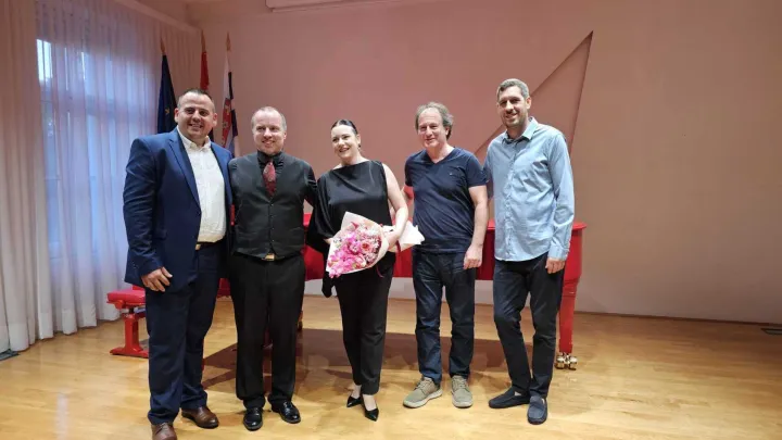 Belu pl. Adamovića Čepinskog sada može &ldquo;strimati&rdquo; cijeli svijet