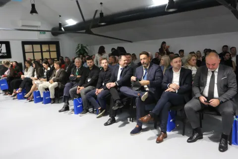 Osijek, 24. 09. 2026, Otvorenje 24. skupa o prirodnom plinu, toplini i vod i 17. Međunarodnog skupa o prirodnom plinu, toplini i vodi. HEP -Plin, dvorana Mursa.snimiio GOJKO MITIĆ