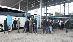 Osijek, 30. 10. 2025., Autobusni kolodvor Osijek, ugovor, prijevoz učenika, prijevoz, Arriva, autobus, autobusi, Nata&scaron;a Trami&scaron;ak, Dražen Divjak - predsjednik Uprave Arriva SNIMIO BRUNO JOBST