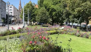 Osijek, 30. 07. 2026., krajobrazna arhitektura, hortikultura, parkovi, promenada, biljke, cvijeće, ljeto, UNIKOMSNIMIO BRUNO JOBST