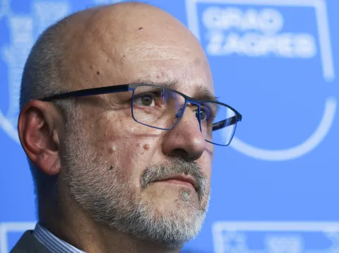 Zagreb, 28.09.2026. - Gradonačelnik Zagreba Tomislav Toma&scaron;ević te predsjednici uprava Zagrebačkog holdinga Ivan Novaković (na fotografiji) i ZET-a Marko Bogdanović održali su konferenciju za medije na temu &scaron;trajka u Zagrebačkom holdingu i ZET-u. foto HINA/ Lana SLIVAR/ ls