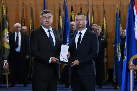 Slatinski policajac nagrađen za iznimnu hrabrost pri spa&scaron;avanju osobe iz bunara
