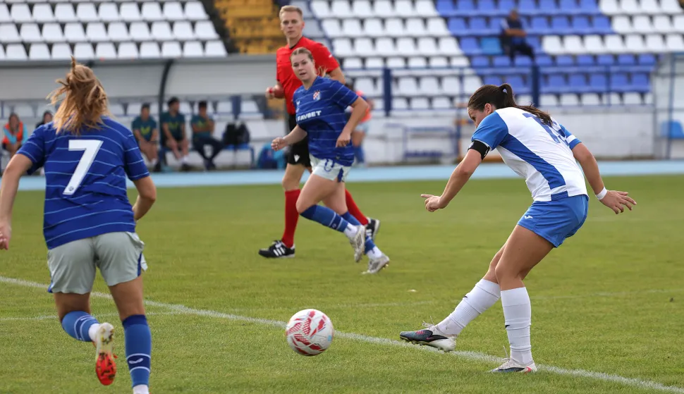 Osijek, 27. 09. 2026., Stadion Gradski vrt, ŽNK Osijek - Dinamo (Zagreb), SuperSport liga nogometa&scaron;icaSNIMIO BRUNO JOBST