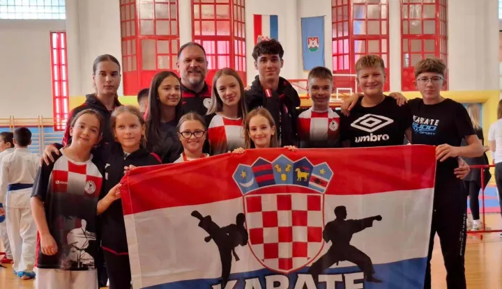 24. KARATE DARFEST &ndash; 11 MEDALJA ZA KARATE AKADEMIJU OSIJEK! foto: KARATE AKADEMIJA OSIJEK