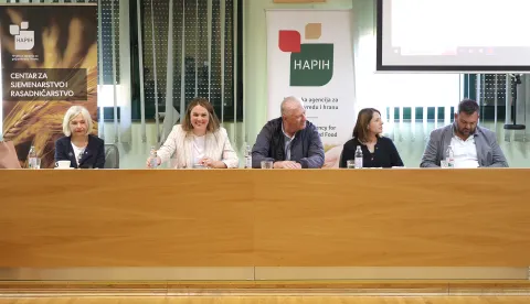 Brijest, 06. 10. 2026., Usorska 19, HAPIH, vizija Hrvatske poljoprivrede, prezentacija dokumenta, ratarstvo, Zvjezdana Blažić; Tajana Radić; Željko Mihelić; Ivan ValentićSNIMIO BRUNO JOBST