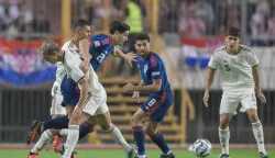 06.10.2026., stadion Poljud, Split - UEFA Liga nacija, Liga A, skupina 3, 4. kolo, Hrvatska - Spanjolska. Dani Olmo i Igor Matanovic Photo: Igor Soban/PIXSELL
